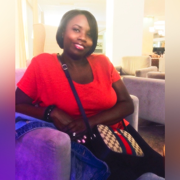 Black Friday Sale Anything thats $25 & up will receive 50% off Bundle To Save - Picture 9 of 16